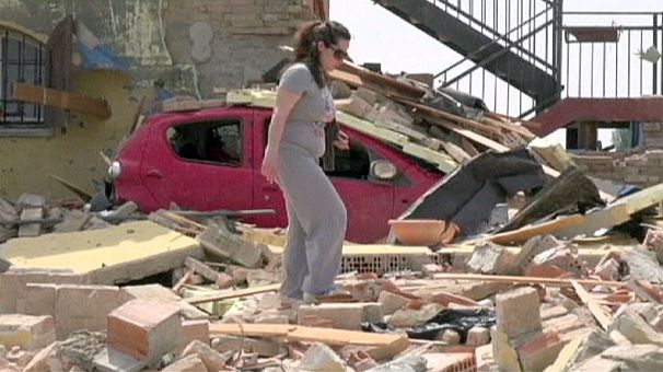 Huge tornado hits northern Italy