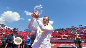 Pavlyuchenkova wins Portugal Open : Pavlyuchenkova wins Portugal Open