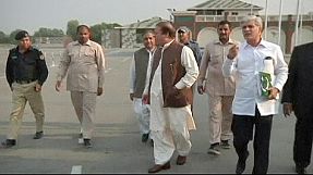 Khan's injury shakes up Pakistan election campaign