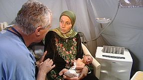 Nacimientos en la guerra: bebés sirios en los campos de refugiados
