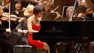 Yuja Wang: “Çiçek dürbünü gibiyim”