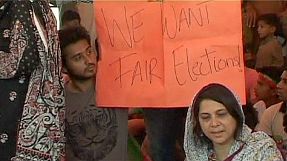 Pakistán: los seguidores de Imran Khan piden nuevas elecciones
