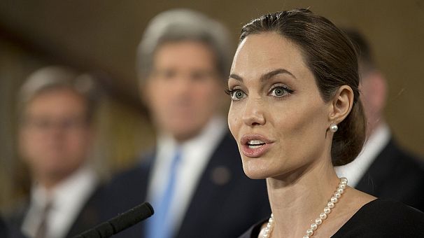 Angelina Jolie racconta la sua mastectomia preventiva