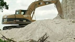 Belize: Mayan temple bulldozed for road building