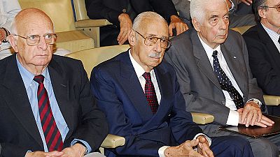 Las víctimas lamentan el silencio hasta el final de Videla sobre los desaparecidos Las víctimas lamentan el silencio hasta el final de Videla sobre los desaparecidos