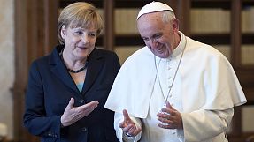 Angela Merkel rend visite au Pape François
