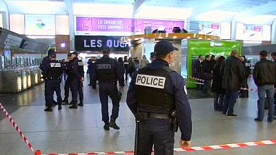 Police search for attacker after French soldier stabbing in Paris Police search for attacker after French soldier stabbing in Paris