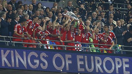 Le Bayern décroche une cinquième étoile Le Bayern décroche une cinquième étoile