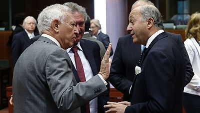 EU lifts embargo over arms to Syrian opposition EU lifts embargo over arms to Syrian opposition