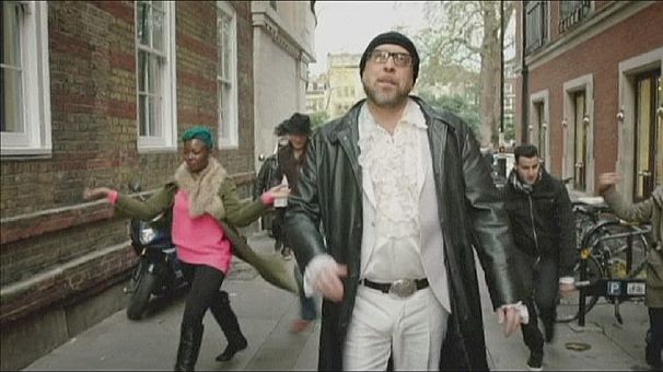 Mario Biondi canta como un sol radiante en su nuevo disco “Sun”