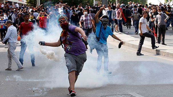 Quatrième journée d’affrontement en Turquie