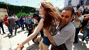 Le procès des Femen reporté au 12 juin en Tunisie
