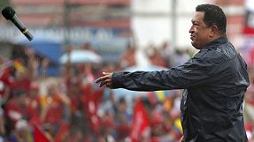 Hugo Chávez awarded journalism prize