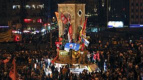 Turkey: Erdogan calls for end to violence