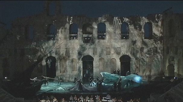 Free opera for the unemployed