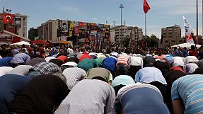 Turkey: Friday prayers in Taksim square