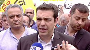 Grecia: decine di migliaia in piazza per lo sciopero a sostegno della ERT