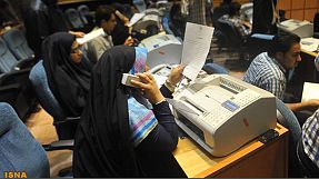 Rohani ahead in Iranian presidential poll