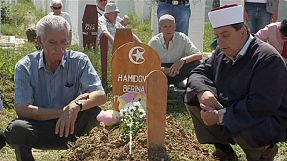 Bosnia: funerali per la neonata con un nome ma senza identità