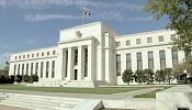 Fed to keep buying bonds