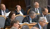 Swiss parliament blocks bill on easing bank secrecy