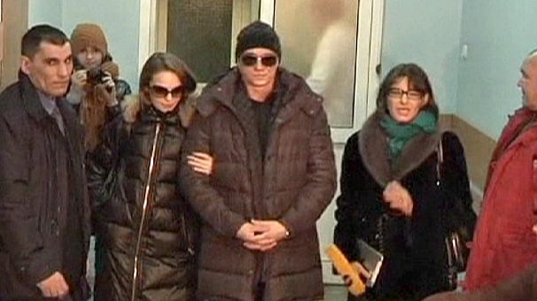 Russia: direttore artistico del Bolshoi quasi cieco dopo attacco con acido