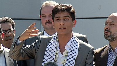 Gaza’s Palestinians give ‘Arab Idol’ hero’s welcome Gaza’s Palestinians give ‘Arab Idol’ hero’s welcome