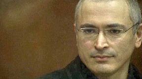 El Tribunal Supremo ruso confirma la condena a Jodorkovski y la reduce en dos meses
