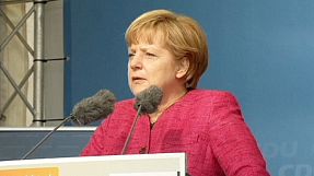 El espionaje, la mejor arma de los adversarios de Angela Merkel en la campaña electoral