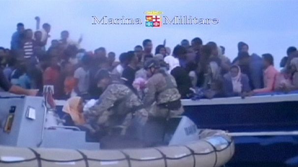 More than 600 migrants rescued in Italian seas