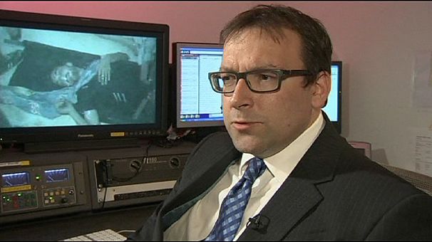 Expert casts doubt on Syria chemical weapons footage