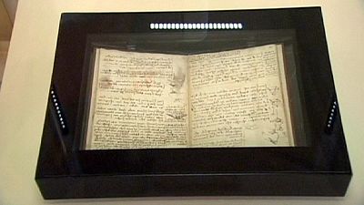 Leonardo da Vinci flight notebook goes on display in US Leonardo da Vinci flight notebook goes on display in US