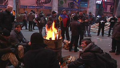 La calle grita y el Gobierno ucraniano alza el tono La calle grita y el Gobierno ucraniano alza el tono