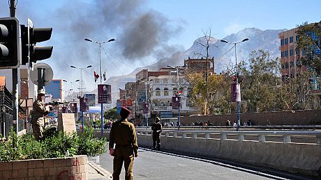 Bombing at Yemen Ministry of Defence: ‘large number of casualties’ Bombing at Yemen Ministry of Defence: ‘large number of casualties’