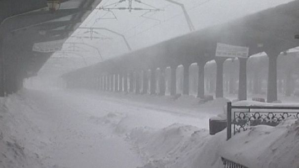 Romania under extreme weather alert with no let up in blizzards