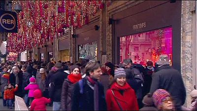 No holiday cheer for eurozone retailers as shoppers cut December spending No holiday cheer for eurozone retailers as shoppers cut December spending