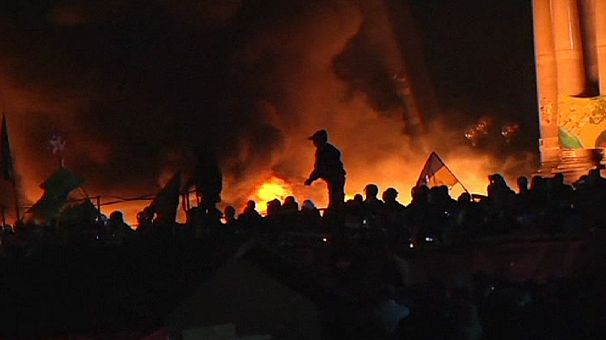 Ukraine: Alarmed West calls for restraint and dialogue