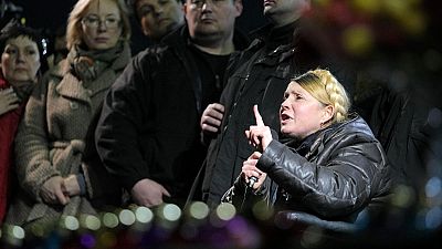 Yulia Tymoshenko calls on protesters to remain in Maidan Yulia Tymoshenko calls on protesters to remain in Maidan