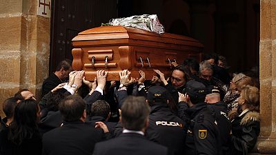 Hundreds attend funeral of Spanish guitarist Paco de Lucia Hundreds attend funeral of Spanish guitarist Paco de Lucia