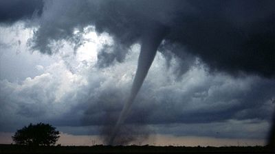 Should the US build three giant barriers to reduce the impact of tornados? Should the US build three giant barriers to reduce the impact of tornados?