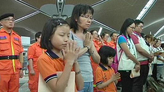 Grief and anger as Flight 370 families are told to ‘prepare for the worst’ Grief and anger as Flight 370 families are told to ‘prepare for the worst’