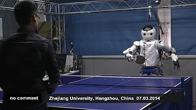 Ping pong playing robot – nocomment Ping pong playing robot – nocomment