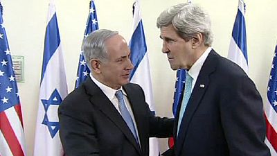 Kerry backs talks despite growing dispute between Palestinians and Israelis Kerry backs talks despite growing dispute between Palestinians and Israelis