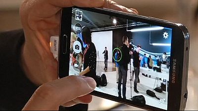 Under pressure Samsung starts selling its Galaxy S5 Under pressure Samsung starts selling its Galaxy S5