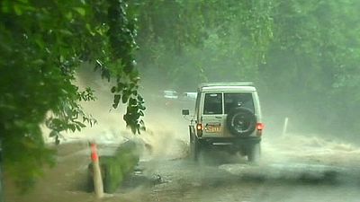 Australia avoids worst of Cyclone Ita but stormy weather still expected Australia avoids worst of Cyclone Ita but stormy weather still expected