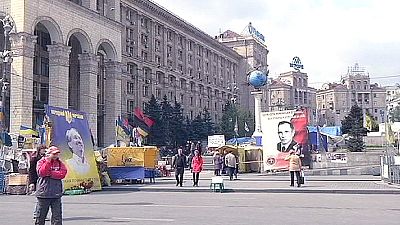 Ukrainians divided over response to Russia’s stance Ukrainians divided over response to Russia’s stance