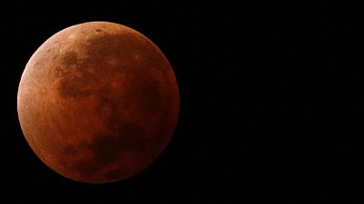Pictures and videos of April 15 lunar “Blood Moon” eclipse Pictures and videos of April 15 lunar “Blood Moon” eclipse