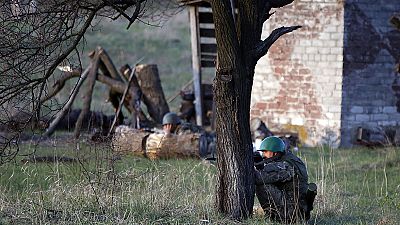Ukraine troops begin “anti-terrorist” operation against pro-Russian militants Ukraine troops begin “anti-terrorist” operation against pro-Russian militants