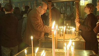 Greeks look to lift austerity gloom with Easter celebrations Greeks look to lift austerity gloom with Easter celebrations
