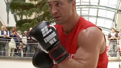 Wladimir Klitschko holds public boxing training session in Germany – nocomment Wladimir Klitschko holds public boxing training session in Germany – nocomment